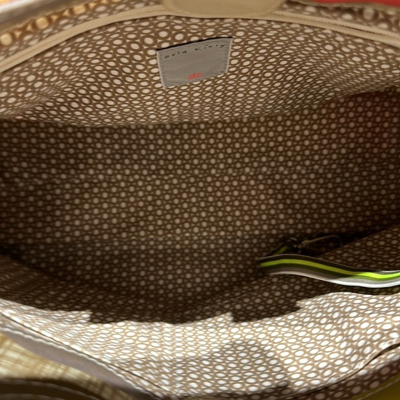 Orla Kiley Bag and Matching wallet - Picture 10 of 15